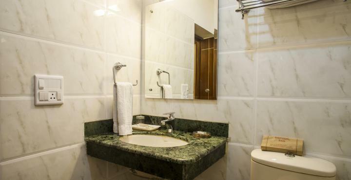 Mint Hotel Chandīgarh Zewnętrze zdjęcie